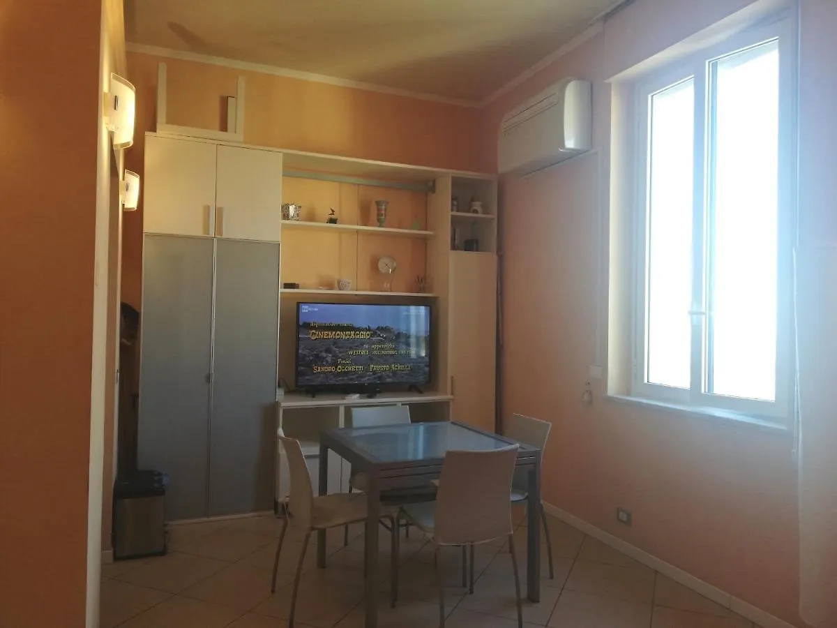 Bomboniera Fronte Mare ! Apartment Viareggio Italy